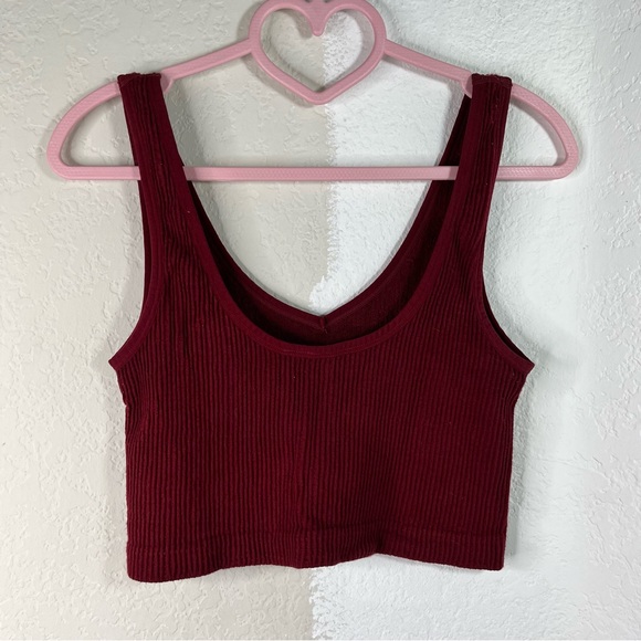 Forever 21 Red V Neck Crop Top, Size Medium - Picture 2 of 3